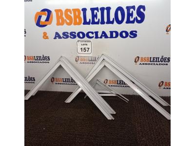 LOTE 157 - 01 LOTE COM 06 CANTONEIRAS. (NOVO) (NO ESTADO) ATENÇÃO! FAZER A VISITAÇÃO ANTES DE ARREMATAR, NÃO SABEMOS SE FUNCIONA. LEILÃO NÃO TEM GARANTIA E NEM DEVOLUÇÃO, SUJEITO A POSSÍVEIS AVARIAS VISÍVEIS/OCULTAS E/OU AUSÊNCIA DE COMPONENTES.