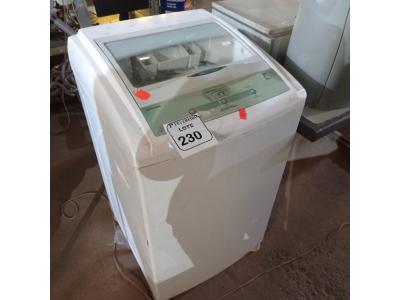 LOTE 230 -  01 MÁQUINA DE LAVAR ROUPAS BRASTEMP 6KG 220VOLTS. (NO ESTADO) ATENÇÃO! FAZER A VISITAÇÃO ANTES DE ARREMATAR, NÃO SABEMOS SE FUNCIONA. LEILÃO NÃO TEM GARANTIA E NEM DEVOLUÇÃO, SUJEITO A POSSÍVEIS AVARIAS VISÍVEIS/OCULTAS E/OU AUSÊNCIA DE COMPONENTES.