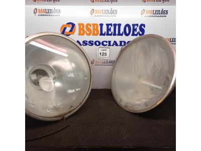 LOTE 125 - 02 LUMINÁRIAS PARA GALPÃO.  (NO ESTADO) ATENÇÃO! FAZER A VISITAÇÃO ANTES DE ARREMATAR, NÃO SABEMOS SE FUNCIONA. LEILÃO NÃO TEM GARANTIA E NEM DEVOLUÇÃO, SUJEITO A POSSÍVEIS AVARIAS VISÍVEIS/OCULTAS E/OU AUSÊNCIA DE COMPONENTES.