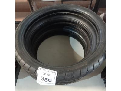 LOTE 356 - 04 PNEUS DE MOTO USADOS, SENDO 02 90/90 AROS 21, 01 120/70 ARO 19 E 01 100/90 ARO 19. (NO ESTADO) ATENÇÃO! FAZER A VISITAÇÃO ANTES DE ARREMATAR, NÃO SABEMOS SE FUNCIONA. LEILÃO NÃO TEM GARANTIA E NEM DEVOLUÇÃO, SUJEITO A POSSÍVEIS AVARIAS VISÍVEIS/OCULTAS E/OU AUSÊNCIA DE COMPONENTES.