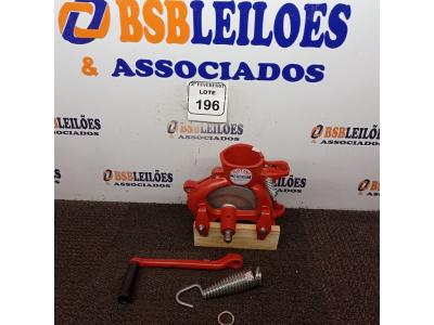 LOTE 196 - 01 DEBULHADOR DE MILHO MARCA BOTINI. (NO ESTADO) ATENÇÃO! FAZER A VISITAÇÃO ANTES DE ARREMATAR, NÃO SABEMOS SE FUNCIONA. LEILÃO NÃO TEM GARANTIA E NEM DEVOLUÇÃO, SUJEITO A POSSÍVEIS AVARIAS VISÍVEIS/OCULTAS E/OU AUSÊNCIA DE COMPONENTES.