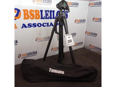 LOTE 396 - 01 TRIPÉ P/CÂMERA FOTOGRÁFICA MARCA TOMATE MODELO MTG-3016. (NO ESTADO) ATENÇÃO! FAZER A VISITAÇÃO ANTES DE ARREMATAR, NÃO SABEMOS SE FUNCIONA. LEILÃO NÃO TEM GARANTIA E NEM DEVOLUÇÃO, SUJEITO A POSSÍVEIS AVARIAS VISÍVEIS/OCULTAS E/OU AUSÊNCIA DE COMPONENTES.