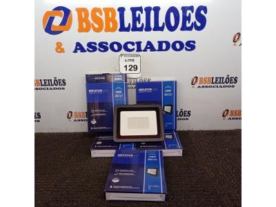 LOTE 129 - 05 REFLETORES DE LED AMBIENTE EXTERNO 100W CADA. (NOVO). (NO ESTADO) ATENÇÃO! FAZER A VISITAÇÃO ANTES DE ARREMATAR, NÃO SABEMOS SE FUNCIONA. LEILÃO NÃO TEM GARANTIA E NEM DEVOLUÇÃO, SUJEITO A POSSÍVEIS AVARIAS VISÍVEIS/OCULTAS E/OU AUSÊNCIA DE COMPONENTES.