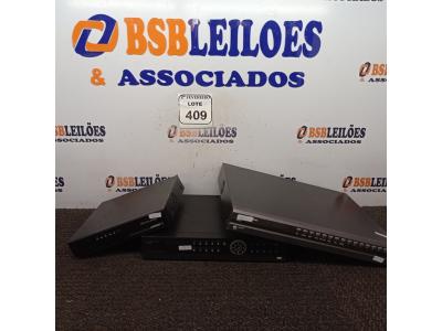 LOTE 409 - 03 DVR DIVERSOS. (NO ESTADO) ATENÇÃO! FAZER A VISITAÇÃO ANTES DE ARREMATAR, NÃO SABEMOS SE FUNCIONA. LEILÃO NÃO TEM GARANTIA E NEM DEVOLUÇÃO, SUJEITO A POSSÍVEIS AVARIAS VISÍVEIS/OCULTAS E/OU AUSÊNCIA DE COMPONENTES.