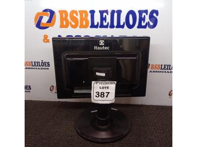 LOTE 387 - 01 MONITOR LCD ITAUTEC.  (NO ESTADO) ATENÇÃO! FAZER A VISITAÇÃO ANTES DE ARREMATAR, NÃO SABEMOS SE FUNCIONA. LEILÃO NÃO TEM GARANTIA E NEM DEVOLUÇÃO, SUJEITO A POSSÍVEIS AVARIAS VISÍVEIS/OCULTAS E/OU AUSÊNCIA DE COMPONENTES.