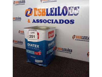 LOTE 251 - 01 LATA DE TINTA IQUINE DIATEX BASE P 18 L. (NO ESTADO) ATENÇÃO! FAZER A VISITAÇÃO ANTES DE ARREMATAR, NÃO SABEMOS SE FUNCIONA. LEILÃO NÃO TEM GARANTIA E NEM DEVOLUÇÃO, SUJEITO A POSSÍVEIS AVARIAS VISÍVEIS/OCULTAS E/OU AUSÊNCIA DE COMPONENTES.