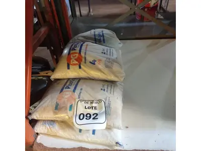LOTE 092 - 07 PACOTES DE GRANITINA /08 PARA GRAFIATO COM 4KG CADA. (NOVO) (NO ESTADO) ATENÇÃO! FAZER A VISITAÇÃO ANTES DE ARREMATAR, NÃO SABEMOS SE FUNCIONA. LEILÃO NÃO TEM GARANTIA E NEM DEVOLUÇÃO, SUJEITO A POSSÍVEIS AVARIAS VISÍVEIS/OCULTAS E/OU AUSÊNCIA DE COMPONENTES.
