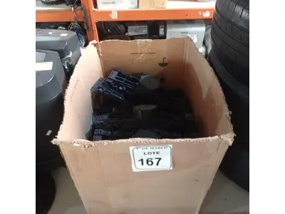 LOTE 167 - 01 LOTE COM CAIXAS DE LUZ PARA LAJOTA. (NOVO) (NO ESTADO) ATENÇÃO! FAZER A VISITAÇÃO ANTES DE ARREMATAR, NÃO SABEMOS SE FUNCIONA. LEILÃO NÃO TEM GARANTIA E NEM DEVOLUÇÃO, SUJEITO A POSSÍVEIS AVARIAS VISÍVEIS/OCULTAS E/OU AUSÊNCIA DE COMPONENTES.