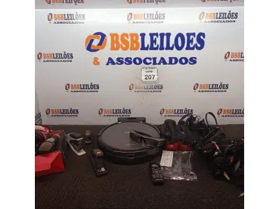 LOTE 207 - 01 LOTE COM FONES DE OUVIDO E ÓCULOS 3D. (NO ESTADO) ATENÇÃO! FAZER A VISITAÇÃO ANTES DE ARREMATAR, NÃO SABEMOS SE FUNCIONA. LEILÃO NÃO TEM GARANTIA E NEM DEVOLUÇÃO, SUJEITO A POSSÍVEIS AVARIAS VISÍVEIS/OCULTAS E/OU AUSÊNCIA DE COMPONENTES.