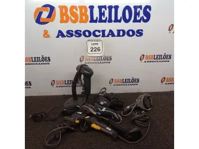 LOTE 226 - 01 LOTE COM LEITORES DE CÓDIGO DE BARRA. (NO ESTADO) ATENÇÃO! FAZER A VISITAÇÃO ANTES DE ARREMATAR, NÃO SABEMOS SE FUNCIONA. LEILÃO NÃO TEM GARANTIA E NEM DEVOLUÇÃO, SUJEITO A POSSÍVEIS AVARIAS VISÍVEIS/OCULTAS E/OU AUSÊNCIA DE COMPONENTES.