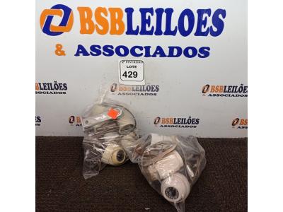 LOTE 429 - 01 LOTE C/VÁRIAS CÂMERAS DE SEGURANÇA MARCAS E MODELOS DIVERSOS. (NO ESTADO) ATENÇÃO! FAZER A VISITAÇÃO ANTES DE ARREMATAR, NÃO SABEMOS SE FUNCIONA. LEILÃO NÃO TEM GARANTIA E NEM DEVOLUÇÃO, SUJEITO A POSSÍVEIS AVARIAS VISÍVEIS/OCULTAS E/OU AUSÊNCIA DE COMPONENTES.