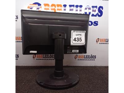 LOTE 435 - 01 MONITOR AOC. (NO ESTADO) ATENÇÃO! FAZER A VISITAÇÃO ANTES DE ARREMATAR, NÃO SABEMOS SE FUNCIONA. LEILÃO NÃO TEM GARANTIA E NEM DEVOLUÇÃO, SUJEITO A POSSÍVEIS AVARIAS VISÍVEIS/OCULTAS E/OU AUSÊNCIA DE COMPONENTES.