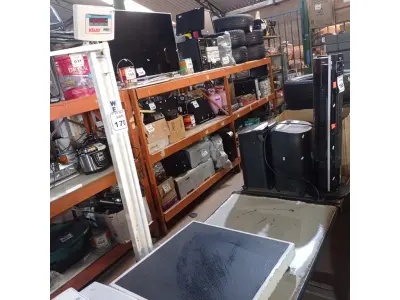 LOTE 170 - 01 BALANÇA DIGITAL MÁXIMO 300KG MARCA WELMY. (NO ESTADO) ATENÇÃO! FAZER A VISITAÇÃO ANTES DE ARREMATAR, NÃO SABEMOS SE FUNCIONA. LEILÃO NÃO TEM GARANTIA E NEM DEVOLUÇÃO, SUJEITO A POSSÍVEIS AVARIAS VISÍVEIS/OCULTAS E/OU AUSÊNCIA DE COMPONENTES.