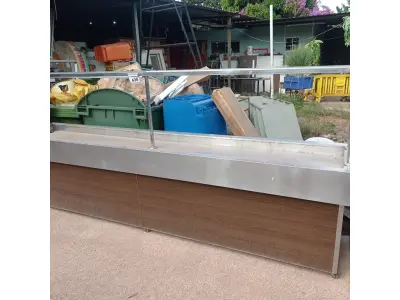LOTE 436 - 01 BALCÃO PISTA FRIA. (NO ESTADO) ATENÇÃO! FAZER A VISITAÇÃO ANTES DE ARREMATAR, NÃO SABEMOS SE FUNCIONA. LEILÃO NÃO TEM GARANTIA E NEM DEVOLUÇÃO, SUJEITO A POSSÍVEIS AVARIAS VISÍVEIS/OCULTAS E/OU AUSÊNCIA DE COMPONENTES.