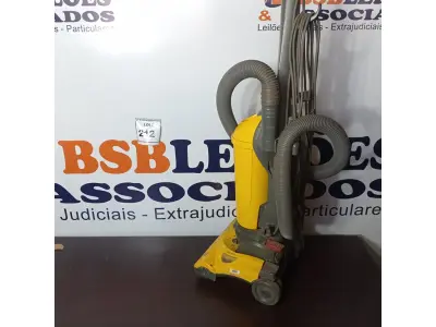 LOTE 212 - 01 ASPIRADOR DE PÓ LIGHT SPEED 110V (VACUUM CLEANER). (NO ESTADO EM QUE SE ENCONTRA. SUJEITO A AVARIAS OCULTAS/VISÍVEIS.) AV9669J