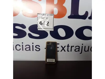 LOTE 442 - 01 IPHONE CD00010511960. (NO ESTADO EM QUE SE ENCONTRA. SUJEITO A AVARIAS OCULTAS/VISÍVEIS.)