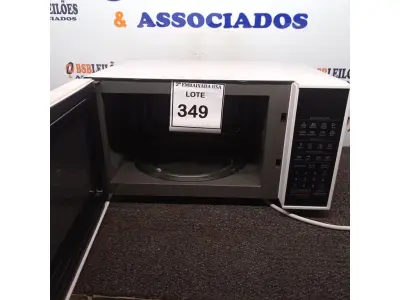 LOTE 349 - 01 MICRO-ONDAS LG 127 (MICROWAVE). (NO ESTADO EM QUE SE ENCONTRA. SUJEITO A AVARIAS OCULTAS/VISÍVEIS.) BF8671F