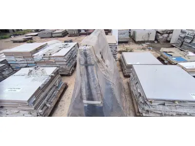 LOTE 024 - APROXIMADAMENTE 8,58 M² ONYX UNIQUE 1,20X1,20 NAT RET -PORTOBELLO. (NO ESTADO EM QUE SE ENCONTRA. SUJEITO A AVARIAS OCULTAS/VISÍVEIS.)