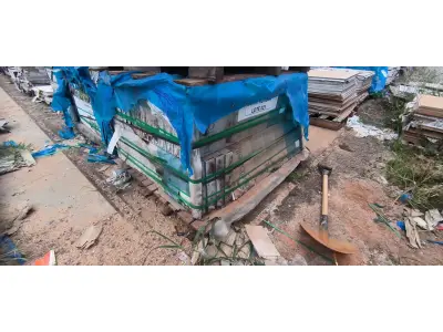 LOTE 021 - APROXIMADAMENTE 42,80 M² DE REVESTIMENTO PAREDE BRANCO HALF 30X90CM MATT. RET – PORTOBELLO. (NO ESTADO EM QUE SE ENCONTRA. SUJEITO A AVARIAS OCULTAS/VISÍVEIS.)