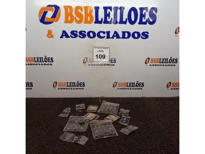 LOTE 109 - 01 LOTE COM PIRCING DIVERSOS.  (NO ESTADO) ATENÇÃO! FAZER A VISITAÇÃO ANTES DE ARREMATAR, NÃO SABEMOS SE FUNCIONA. LEILÃO NÃO TEM GARANTIA E NEM DEVOLUÇÃO, SUJEITO A POSSÍVEIS AVARIAS VISÍVEIS/OCULTAS E/OU AUSÊNCIA DE COMPONENTES.