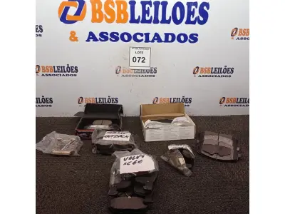 LOTE 072 - 01 LOTE COM JOGOS DE PASTILHA DE FREIO DIANTEIRO DO VOLVO XC60, SUBARU OUTBACK, MUSTANG 2011 TRASEIRA, TOYOTA CANRY, LEXU NX/RX.  (NO ESTADO) ATENÇÃO! FAZER A VISITAÇÃO ANTES DE ARREMATAR, NÃO SABEMOS SE FUNCIONA. LEILÃO NÃO TEM GARANTIA E NEM DEVOLUÇÃO, SUJEITO A POSSÍVEIS AVARIAS VISÍVEIS/OCULTAS E/OU AUSÊNCIA DE COMPONENTES.