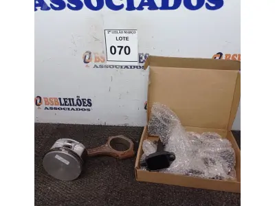 LOTE 070 - 01 JOGO DE BOBINA DE IGNIÇÃO JOURNEY GRAND CARAVAN 3,6 V6 2011 A A2016 E KIT DE PISTÃO E ANÉIS CHRYSLER 300C PESNTASTAR MOPAR. (NO ESTADO) ATENÇÃO! FAZER A VISITAÇÃO ANTES DE ARREMATAR, NÃO SABEMOS SE FUNCIONA. LEILÃO NÃO TEM GARANTIA E NEM DEVOLUÇÃO, SUJEITO A POSSÍVEIS AVARIAS VISÍVEIS/OCULTAS E/OU AUSÊNCIA DE COMPONENTES.