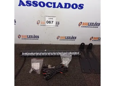 LOTE 067 - 01 BARRA DE LED 20 DODGE RAM 2500.  (NO ESTADO) ATENÇÃO! FAZER A VISITAÇÃO ANTES DE ARREMATAR, NÃO SABEMOS SE FUNCIONA. LEILÃO NÃO TEM GARANTIA E NEM DEVOLUÇÃO, SUJEITO A POSSÍVEIS AVARIAS VISÍVEIS/OCULTAS E/OU AUSÊNCIA DE COMPONENTES.