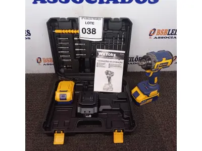 LOTE 038 - 01 CHAVE DE IMPACTO WETOKE COM 02 BATERIA E ACESSÓRIOS E MALETA. (NO ESTADO) ATENÇÃO! FAZER A VISITAÇÃO ANTES DE ARREMATAR, NÃO SABEMOS SE FUNCIONA. LEILÃO NÃO TEM GARANTIA E NEM DEVOLUÇÃO, SUJEITO A POSSÍVEIS AVARIAS VISÍVEIS/OCULTAS E/OU AUSÊNCIA DE COMPONENTES.