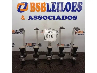LOTE 210 - 05 DOSADORES DE BEBIDAS. (NO ESTADO) ATENÇÃO! FAZER A VISITAÇÃO ANTES DE ARREMATAR, NÃO SABEMOS SE FUNCIONA. LEILÃO NÃO TEM GARANTIA E NEM DEVOLUÇÃO, SUJEITO A POSSÍVEIS AVARIAS VISÍVEIS/OCULTAS E/OU AUSÊNCIA DE COMPONENTES.