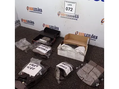 LOTE 072 - 01 LOTE COM JOGOS DE PASTILHA DE FREIO DIANTEIRO DO VOLVO XC60, SUBARU OUTBACK, MUSTANG 2011 TRASEIRA, TOYOTA CANRY, LEXU NX/RX.  (NO ESTADO) ATENÇÃO! FAZER A VISITAÇÃO ANTES DE ARREMATAR, NÃO SABEMOS SE FUNCIONA. LEILÃO NÃO TEM GARANTIA E NEM DEVOLUÇÃO, SUJEITO A POSSÍVEIS AVARIAS VISÍVEIS/OCULTAS E/OU AUSÊNCIA DE COMPONENTES.
