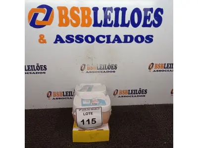 LOTE 115 - 02 PORTAS PAPEL HIGIÊNICO DE PAREDE E 01 TORNEIRA MULTIUSO FLEXÍVEL. (NO ESTADO) ATENÇÃO! FAZER A VISITAÇÃO ANTES DE ARREMATAR, NÃO SABEMOS SE FUNCIONA. LEILÃO NÃO TEM GARANTIA E NEM DEVOLUÇÃO, SUJEITO A POSSÍVEIS AVARIAS VISÍVEIS/OCULTAS E/OU AUSÊNCIA DE COMPONENTES.