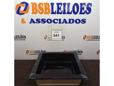 LOTE 341 - 01 NICHO PARA BANHEIRO NA COR PRETA QUADRADA (NOVO). (NO ESTADO) ATENÇÃO! FAZER A VISITAÇÃO ANTES DE ARREMATAR, NÃO SABEMOS SE FUNCIONA. LEILÃO NÃO TEM GARANTIA E NEM DEVOLUÇÃO, SUJEITO A POSSÍVEIS AVARIAS VISÍVEIS/OCULTAS E/OU AUSÊNCIA DE COMPONENTES.
