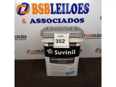LOTE 352 - 01 BALDE DE TINTA SUVINIL INTERIORES ACRÍLICO FOSCO 18L NA COR FOSCO BRANCO. VENCIMENTO 10/2027 (NOVO) (NO ESTADO) ATENÇÃO! FAZER A VISITAÇÃO ANTES DE ARREMATAR, NÃO SABEMOS SE FUNCIONA. LEILÃO NÃO TEM GARANTIA E NEM DEVOLUÇÃO, SUJEITO A POSSÍVEIS AVARIAS VISÍVEIS/OCULTAS E/OU AUSÊNCIA DE COMPONENTES.