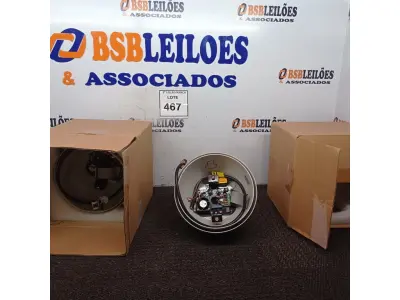 LOTE 467 - 02 CÂMERAS DOMES MARCA EVERFOCUS INCOMPLETAS. (NO ESTADO) ATENÇÃO! FAZER A VISITAÇÃO ANTES DE ARREMATAR, NÃO SABEMOS SE FUNCIONA. LEILÃO NÃO TEM GARANTIA E NEM DEVOLUÇÃO, SUJEITO A POSSÍVEIS AVARIAS VISÍVEIS/OCULTAS E/OU AUSÊNCIA DE COMPONENTES.