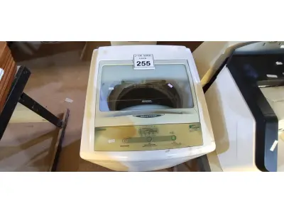 LOTE 255 - 01 MÁQUINA DE LAVAR ROUPAS BRASTEMP 6KG 127VOLTS. (NO ESTADO) ATENÇÃO! FAZER A VISITAÇÃO ANTES DE ARREMATAR, NÃO SABEMOS SE FUNCIONA. LEILÃO NÃO TEM GARANTIA E NEM DEVOLUÇÃO, SUJEITO A POSSÍVEIS AVARIAS VISÍVEIS/OCULTAS E/OU AUSÊNCIA DE COMPONENTES.