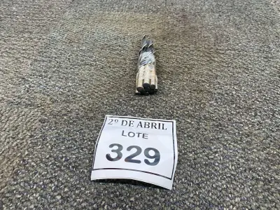 LOTE 329 - 12 BROCAS PARA MADEIRA. (NO ESTADO) ATENÇÃO! FAZER A VISITAÇÃO ANTES DE ARREMATAR, NÃO SABEMOS SE FUNCIONA. LEILÃO NÃO TEM GARANTIA E NEM DEVOLUÇÃO, SUJEITO A POSSÍVEIS AVARIAS VISÍVEIS/OCULTAS E/OU AUSÊNCIA DE COMPONENTES.