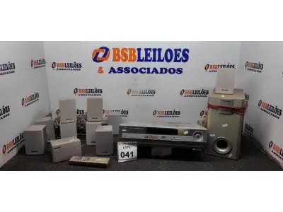 LOTE 041 - 01 HOME THEATHER PANASONIC. (NO ESTADO) ATENÇÃO! FAZER A VISITAÇÃO ANTES DE ARREMATAR, NÃO SABEMOS SE FUNCIONA. LEILÃO NÃO TEM GARANTIA E NEM DEVOLUÇÃO, SUJEITO A POSSÍVEIS AVARIAS VISÍVEIS/OCULTAS E/OU AUSÊNCIA DE COMPONENTES.