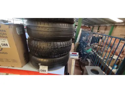 LOTE 089 - 04 PNEUS USADOS 205/65 AROS 15. (NO ESTADO) ATENÇÃO! FAZER A VISITAÇÃO ANTES DE ARREMATAR, NÃO SABEMOS SE FUNCIONA. LEILÃO NÃO TEM GARANTIA E NEM DEVOLUÇÃO, SUJEITO A POSSÍVEIS AVARIAS VISÍVEIS/OCULTAS E/OU AUSÊNCIA DE COMPONENTES.