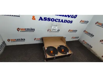 LOTE 217 - 01 PAR DE AUTO FALANTE DE PORTA DE 6” MARCA ZETTA 200RMS. (NO ESTADO) ATENÇÃO! FAZER A VISITAÇÃO ANTES DE ARREMATAR, NÃO SABEMOS SE FUNCIONA. LEILÃO NÃO TEM GARANTIA E NEM DEVOLUÇÃO, SUJEITO A POSSÍVEIS AVARIAS VISÍVEIS/OCULTAS E/OU AUSÊNCIA DE COMPONENTES.