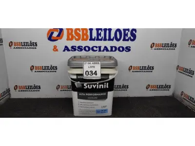 LOTE 034 - 01 BALDE DE TINTA SUVINIL INTERIORES FOSCOS 18L NA COR FOSCO BRANCO. VENCIMENTO 10/2027 (NOVO) (NO ESTADO) ATENÇÃO! FAZER A VISITAÇÃO ANTES DE ARREMATAR, NÃO SABEMOS SE FUNCIONA. LEILÃO NÃO TEM GARANTIA E NEM DEVOLUÇÃO, SUJEITO A POSSÍVEIS AVARIAS VISÍVEIS/OCULTAS E/OU AUSÊNCIA DE COMPONENTES.