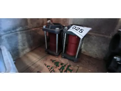 LOTE 025 - 01 LOTE DE ACOPLAMENTO PARA TUBOS.  (NO ESTADO) ATENÇÃO! FAZER A VISITAÇÃO ANTES DE ARREMATAR, NÃO SABEMOS SE FUNCIONA. LEILÃO NÃO TEM GARANTIA E NEM DEVOLUÇÃO, SUJEITO A POSSÍVEIS AVARIAS VISÍVEIS/OCULTAS E/OU AUSÊNCIA DE COMPONENTES.