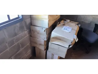 LOTE 056 - 01 LOTE COM SOLUÇÃO ROLHÁVEL PARA CUMIEIRA. (NO ESTADO) ATENÇÃO! FAZER A VISITAÇÃO ANTES DE ARREMATAR, NÃO SABEMOS SE FUNCIONA. LEILÃO NÃO TEM GARANTIA E NEM DEVOLUÇÃO, SUJEITO A POSSÍVEIS AVARIAS VISÍVEIS/OCULTAS E/OU AUSÊNCIA DE COMPONENTES.