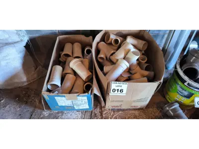 LOTE 016 - 01 LOTE COM CONEXÕES JUNÇÃO Y75X50.   (NO ESTADO) ATENÇÃO! FAZER A VISITAÇÃO ANTES DE ARREMATAR, NÃO SABEMOS SE FUNCIONA. LEILÃO NÃO TEM GARANTIA E NEM DEVOLUÇÃO, SUJEITO A POSSÍVEIS AVARIAS VISÍVEIS/OCULTAS E/OU AUSÊNCIA DE COMPONENTES.