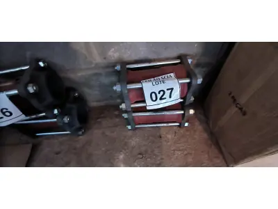 LOTE 027 - 01 LOTE DE ACOPLAMENTO PARA TUBOS.  (NO ESTADO) ATENÇÃO! FAZER A VISITAÇÃO ANTES DE ARREMATAR, NÃO SABEMOS SE FUNCIONA. LEILÃO NÃO TEM GARANTIA E NEM DEVOLUÇÃO, SUJEITO A POSSÍVEIS AVARIAS VISÍVEIS/OCULTAS E/OU AUSÊNCIA DE COMPONENTES.