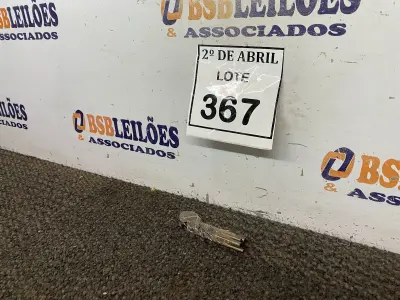 LOTE 367 - 09 BROCAS DIVERSAS PARA MADEIRA. (NO ESTADO) ATENÇÃO! FAZER A VISITAÇÃO ANTES DE ARREMATAR, NÃO SABEMOS SE FUNCIONA. LEILÃO NÃO TEM GARANTIA E NEM DEVOLUÇÃO, SUJEITO A POSSÍVEIS AVARIAS VISÍVEIS/OCULTAS E/OU AUSÊNCIA DE COMPONENTES.