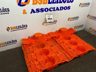 LOTE 494 - 01 LOTE COM CAIXAS PARA TOMADAS. (NO ESTADO) ATENÇÃO! FAZER A VISITAÇÃO ANTES DE ARREMATAR, NÃO SABEMOS SE FUNCIONA. LEILÃO NÃO TEM GARANTIA E NEM DEVOLUÇÃO, SUJEITO A POSSÍVEIS AVARIAS VISÍVEIS/OCULTAS E/OU AUSÊNCIA DE COMPONENTES.
