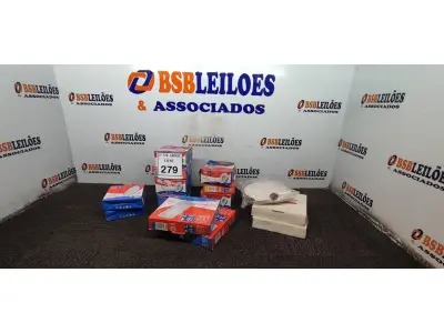 LOTE 279 - 01 LOTE COM LUMINÁRIAS DE LED DECORLUX (NOVO). (NO ESTADO) ATENÇÃO! FAZER A VISITAÇÃO ANTES DE ARREMATAR, NÃO SABEMOS SE FUNCIONA. LEILÃO NÃO TEM GARANTIA E NEM DEVOLUÇÃO, SUJEITO A POSSÍVEIS AVARIAS VISÍVEIS/OCULTAS E/OU AUSÊNCIA DE COMPONENTES.