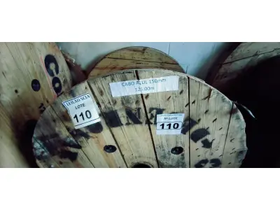 LOTE 110 - 01 CARRETEL COM CABO 150MM NA COR AZUL(1KV) COM 125 METROS. (NO ESTADO) ATENÇÃO! FAZER A VISITAÇÃO ANTES DE ARREMATAR, NÃO SABEMOS SE FUNCIONA. LEILÃO NÃO TEM GARANTIA E NEM DEVOLUÇÃO, SUJEITO A POSSÍVEIS AVARIAS VISÍVEIS/OCULTAS E/OU AUSÊNCIA DE COMPONENTES.