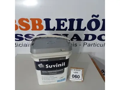 LOTE 060 - 01 BALDE DE TINTA SUVINIL INTERIORES FOSCOS 18L NA COR FOSCO BRANCO. VENCIMENTO 10/2027 (NOVO) (NO ESTADO) ATENÇÃO! FAZER A VISITAÇÃO ANTES DE ARREMATAR, NÃO SABEMOS SE FUNCIONA. LEILÃO NÃO TEM GARANTIA E NEM DEVOLUÇÃO, SUJEITO A POSSÍVEIS AVARIAS VISÍVEIS/OCULTAS E/OU AUSÊNCIA DE COMPONENTES.
