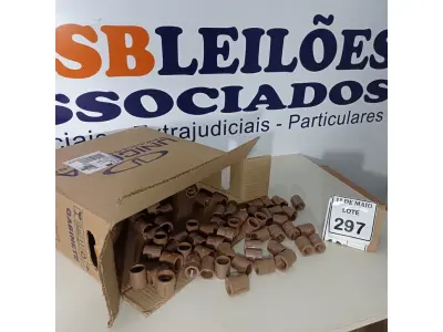 LOTE 297 - 01 LOTE COM VÁRIAS LUVAS ROSCÁVEIS. (NO ESTADO) ATENÇÃO! FAZER A VISITAÇÃO ANTES DE ARREMATAR, NÃO SABEMOS SE FUNCIONA. LEILÃO NÃO TEM GARANTIA E NEM DEVOLUÇÃO, SUJEITO A POSSÍVEIS AVARIAS VISÍVEIS/OCULTAS E/OU AUSÊNCIA DE COMPONENTES.